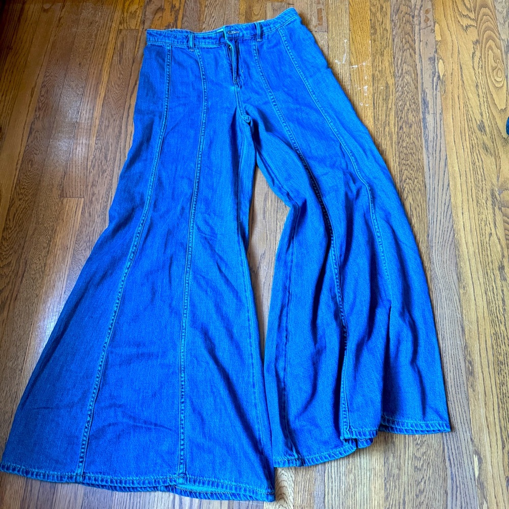 Free people wide leg, jeans, size 10
